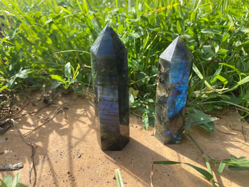 Punta generador Labradorita 8.5 cm aprox